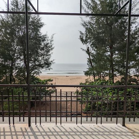 Surya Beach Cafe And Stay Gokarna  Buitenkant foto