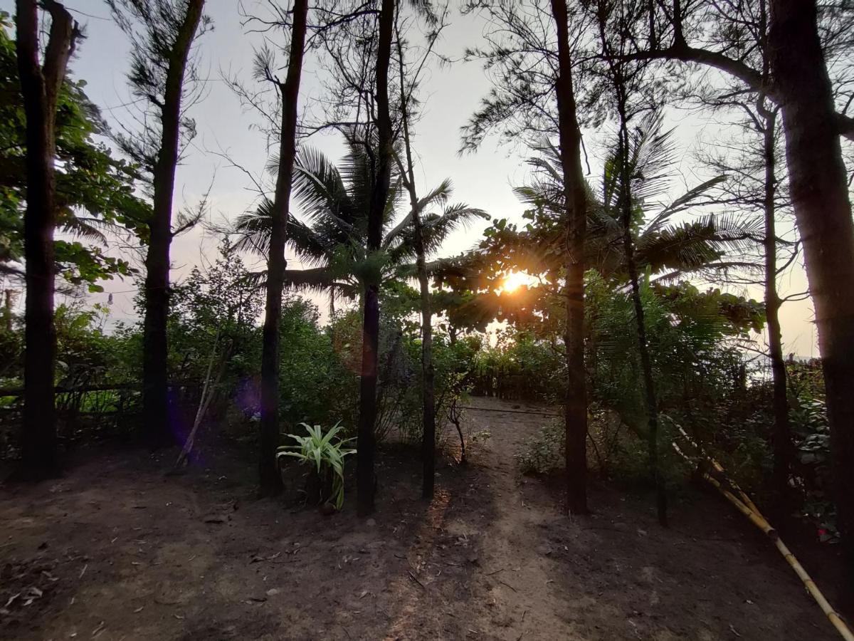 Surya Beach Cafe And Stay Gokarna  Buitenkant foto